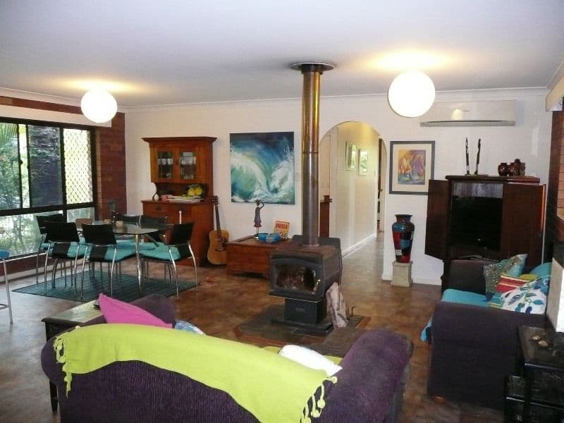 23 Poinciana Avenue, Cabarita Beach NSW 2488, Cabarita Beach - Thumbnail 2