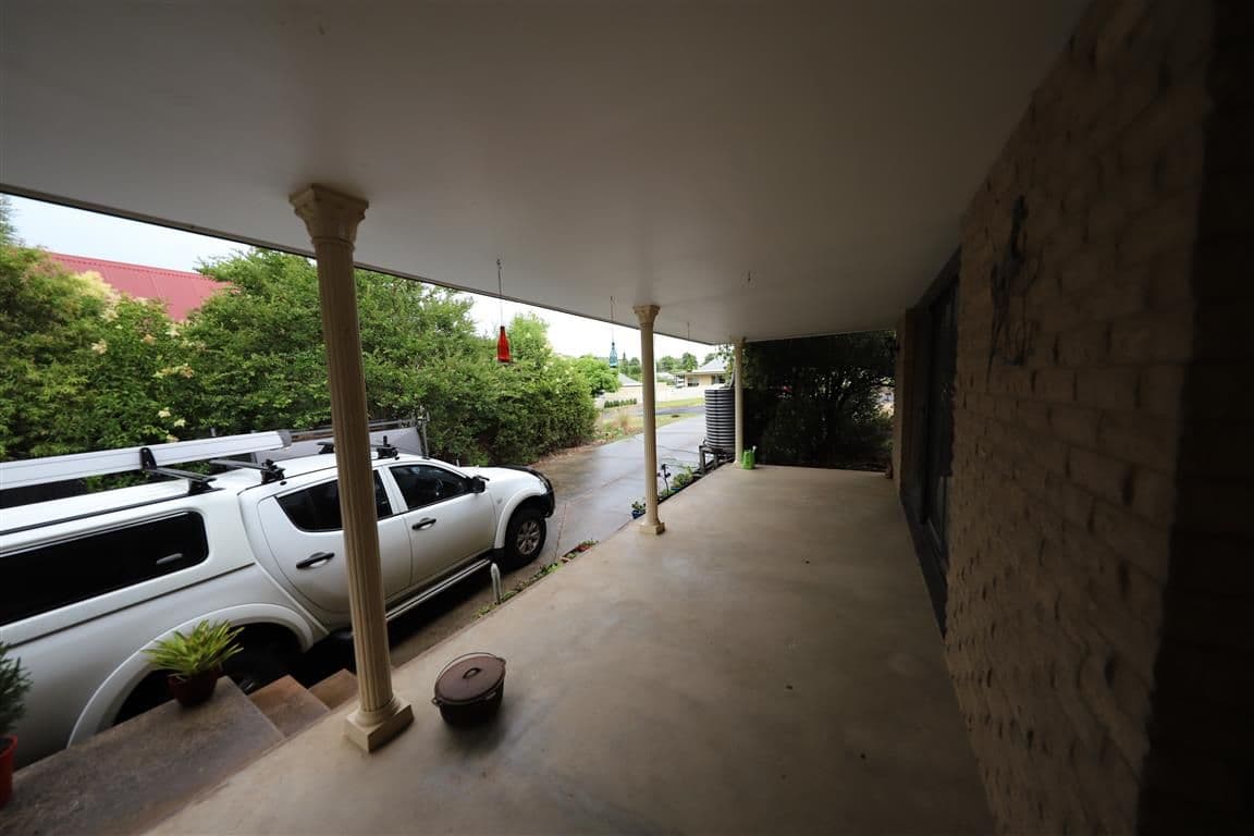 54A Lockhart Street, Adelong NSW 2729, Adelong - Thumbnail 2