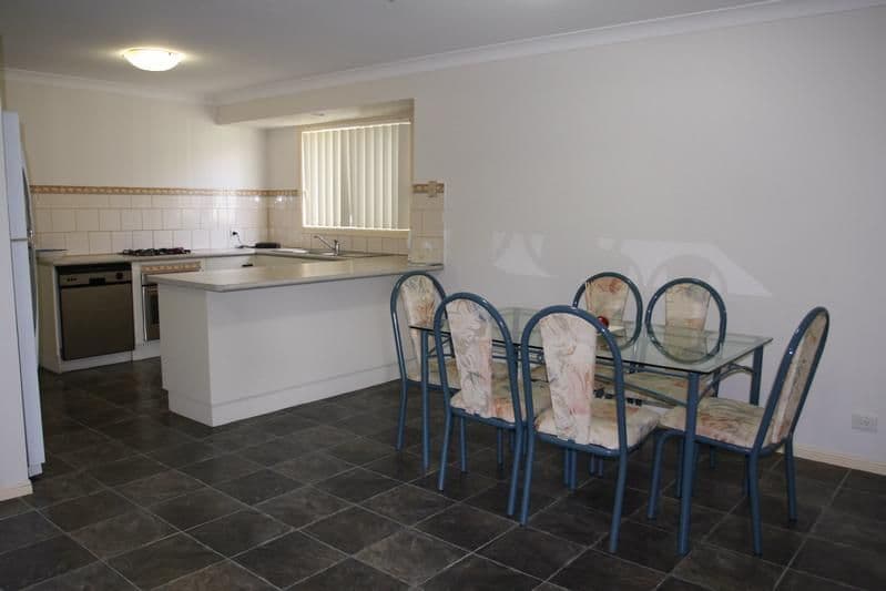 37  Halfway Drive, ORMEAU QLD 4208, Ormeau - Thumbnail 2