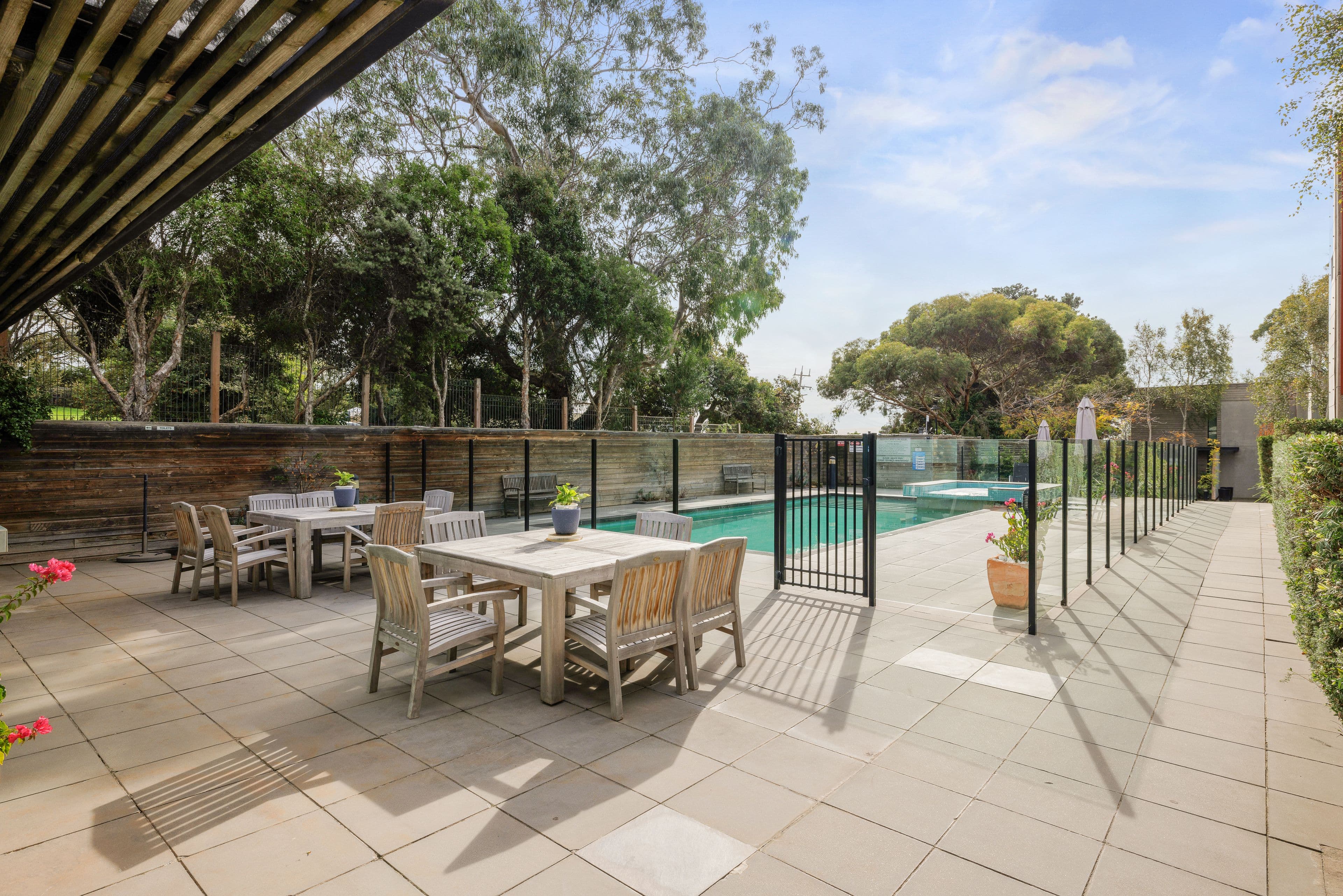 9-11 Bass Avenue, Cowes VIC 3922, Cowes - Thumbnail 5