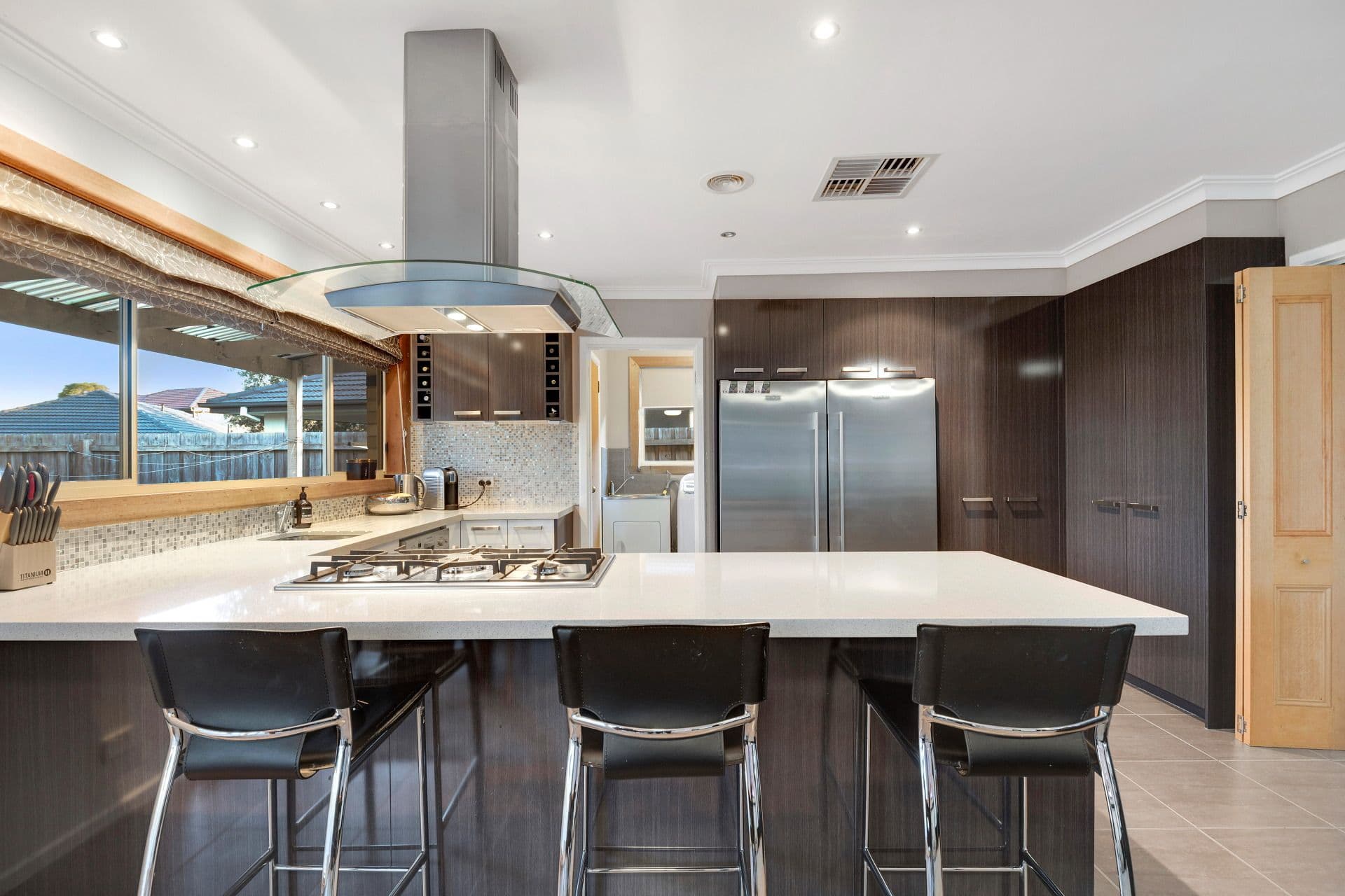 1 Colvin Ave, Carlton, Carlton - Thumbnail 2