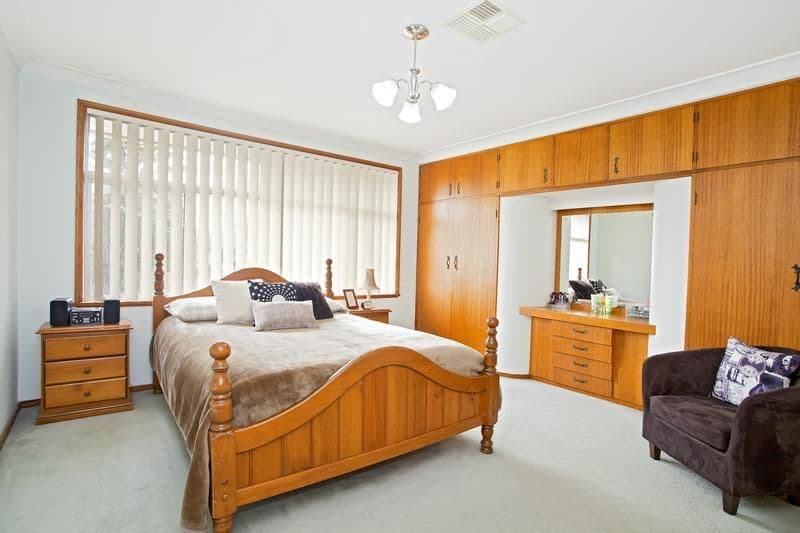 11 Parer Avenue, CONDELL PARK NSW 2200, Condell Park - Thumbnail 5