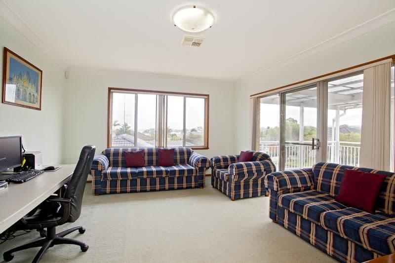 11 Parer Avenue, CONDELL PARK NSW 2200, Condell Park - Thumbnail 6
