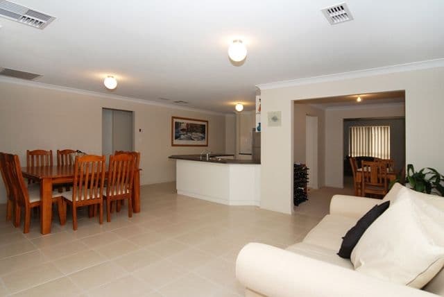 22 Solace Drive, MORPHETT VALE SA 5162, Morphett Vale - Thumbnail 2
