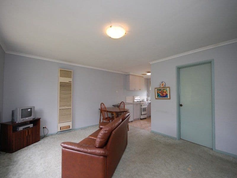 6 Erldunda Court, LILYDALE VIC 3140, Lilydale - Thumbnail 2