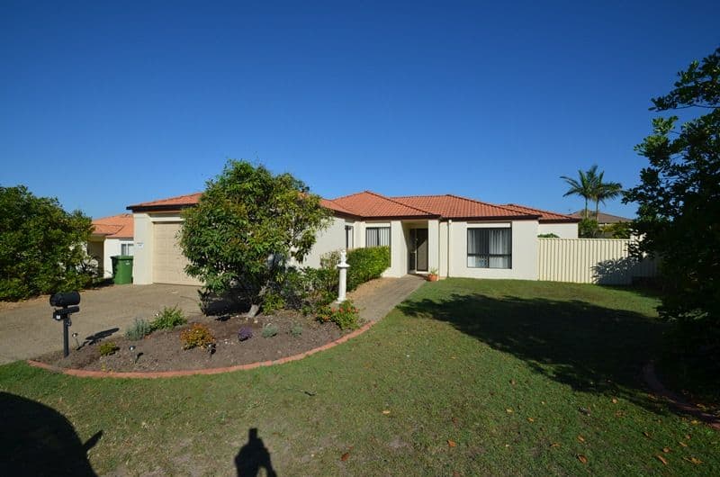7 Golden Bear Drive, ARUNDEL QLD 4214, Arundel - Image 1