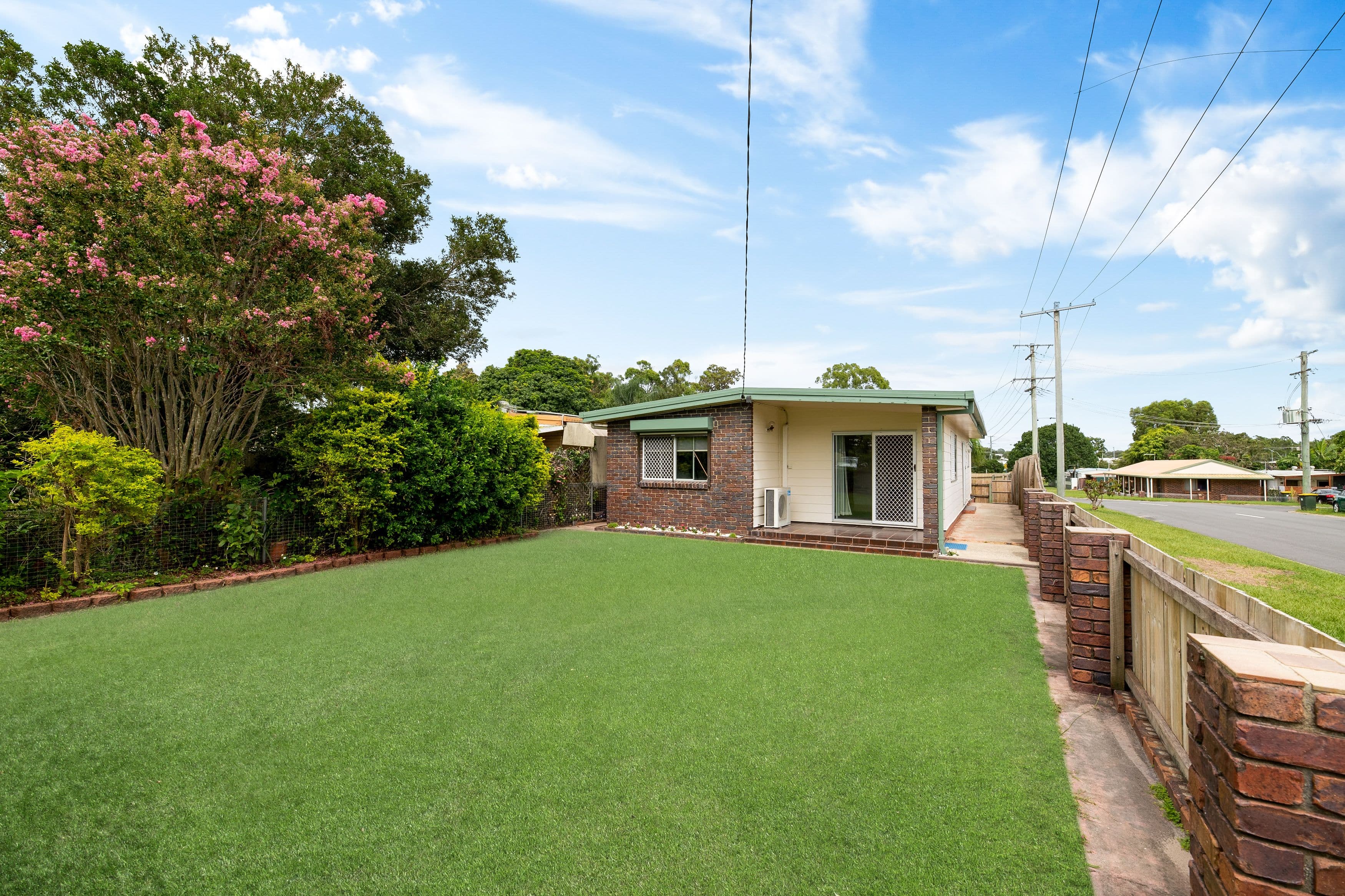16 Dolphin Street, Deception Bay QLD 4508, Deception Bay - Thumbnail 2