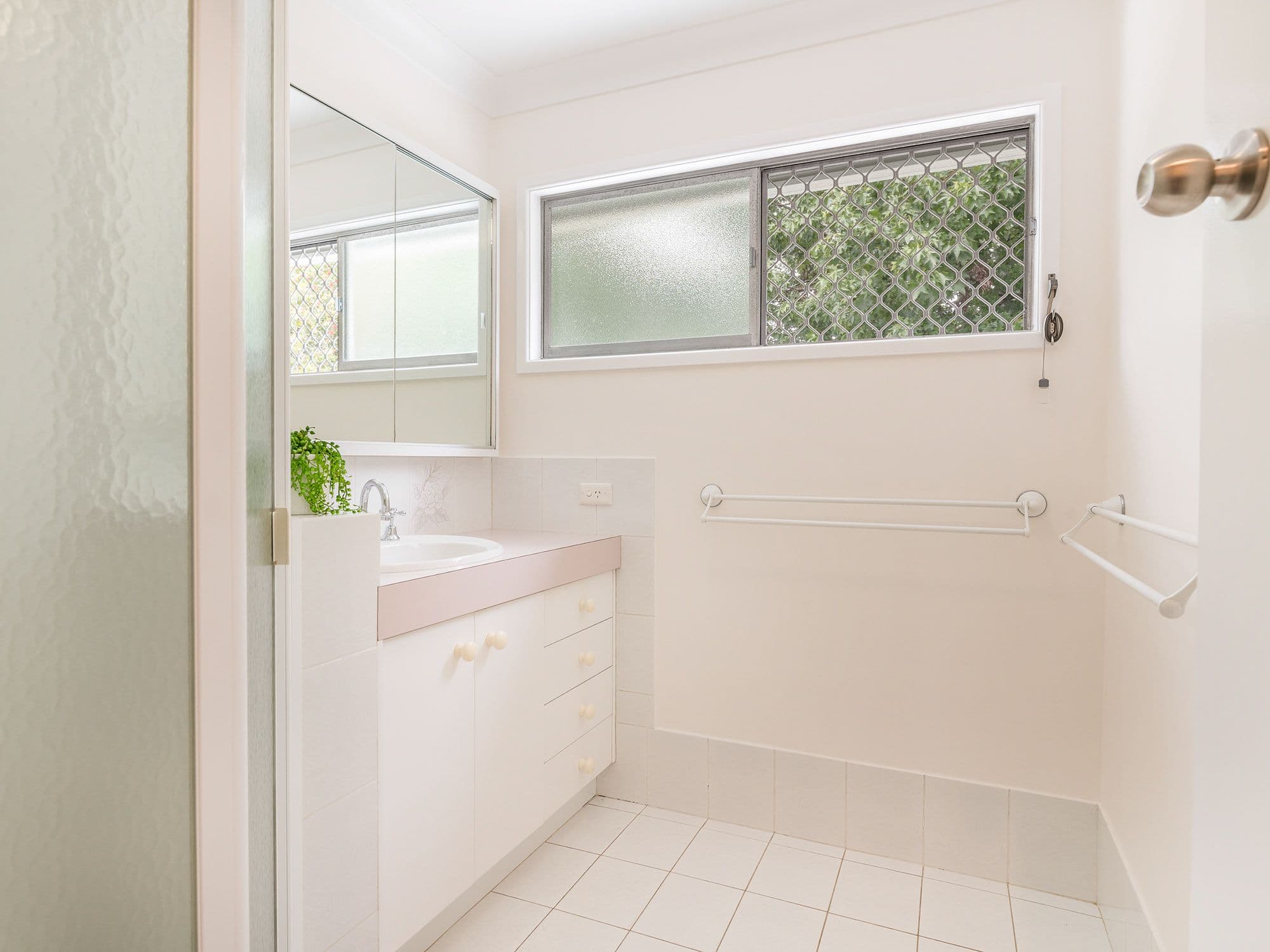 47 Coolong Street, Mount Gravatt East QLD 4122, Mount Gravatt East - Thumbnail 8