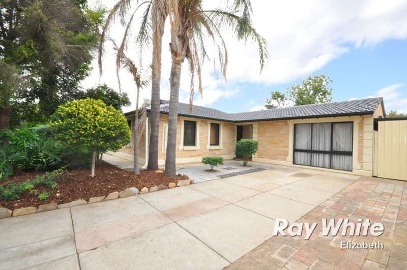 13 Parachilna Court, SMITHFIELD SA 5114, Smithfield - Image 1