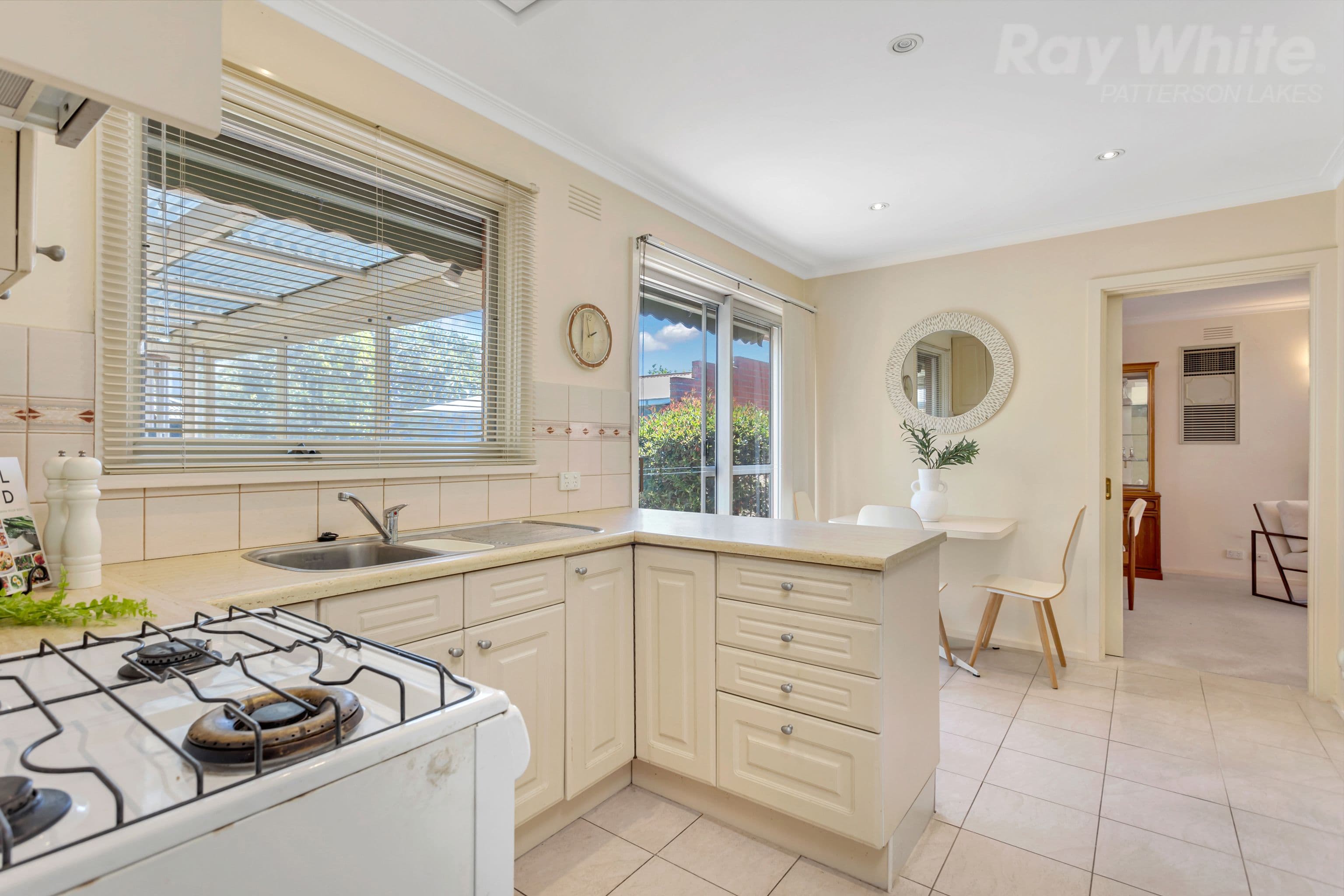 35 Lincoln Drive, Cheltenham VIC 3192, Cheltenham - Thumbnail 6