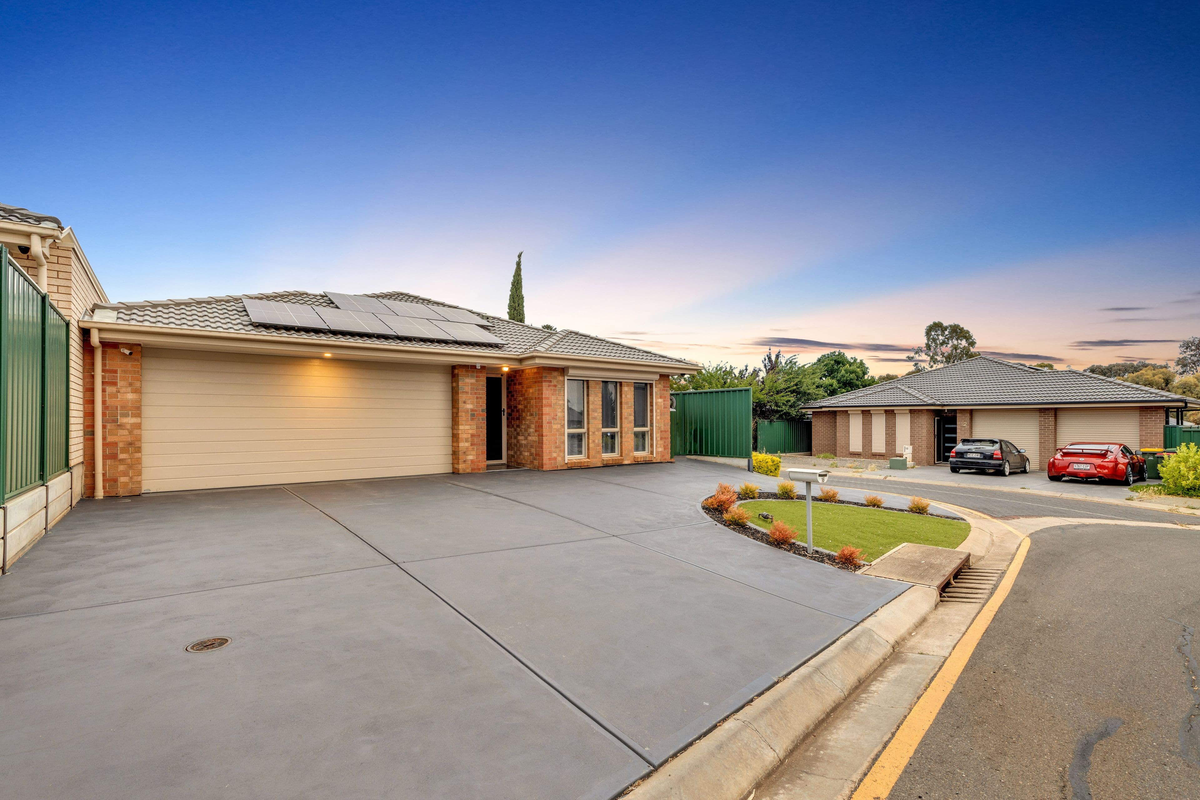 16 Parkview Walk, Elizabeth Park SA 5113, Elizabeth Park - Image 1