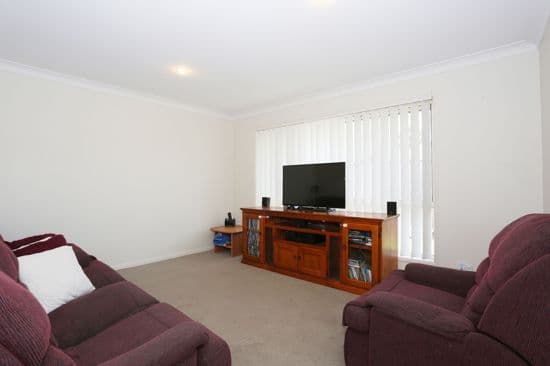5 Success Crescent, Ormeau QLD 4208, Ormeau - Thumbnail 4