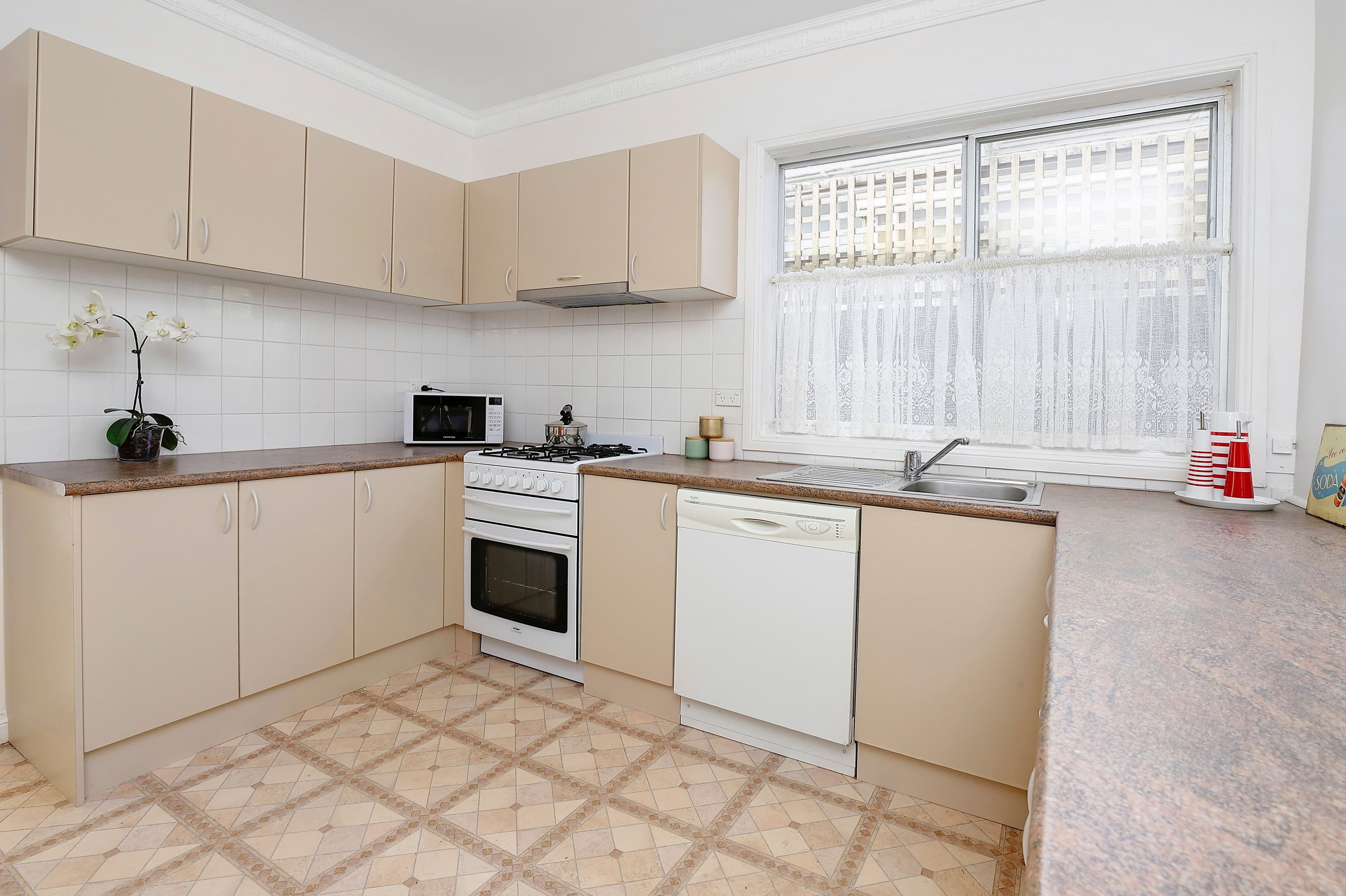 91 Eighth Avenue, Rosebud VIC 3939, Rosebud - Thumbnail 4