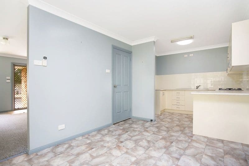 51 Largs Avenue, LARGS NSW 2320, Largs - Thumbnail 4