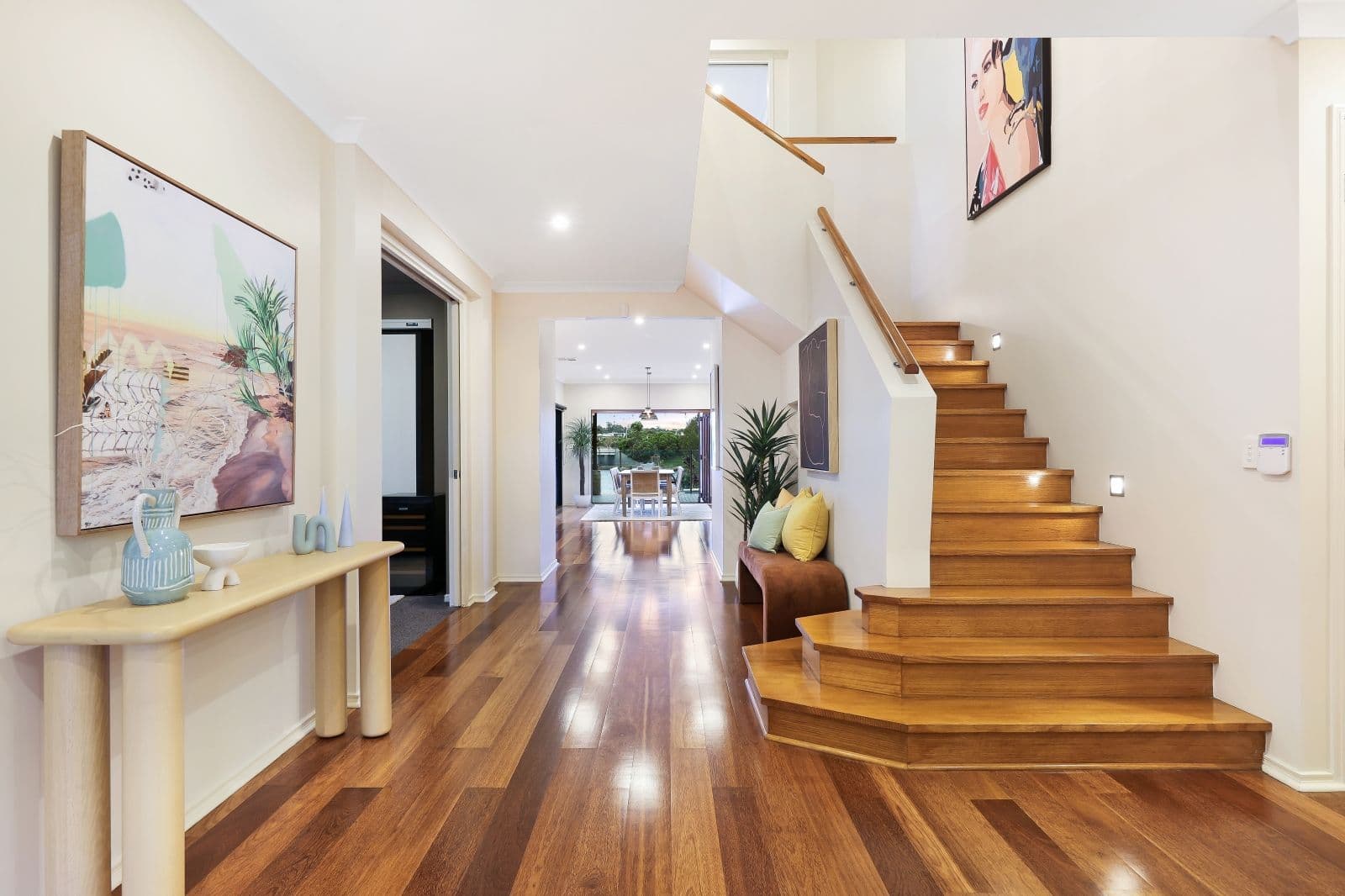 9 Valetta Crescent, Varsity Lakes QLD 4227, Varsity Lakes - Thumbnail 2