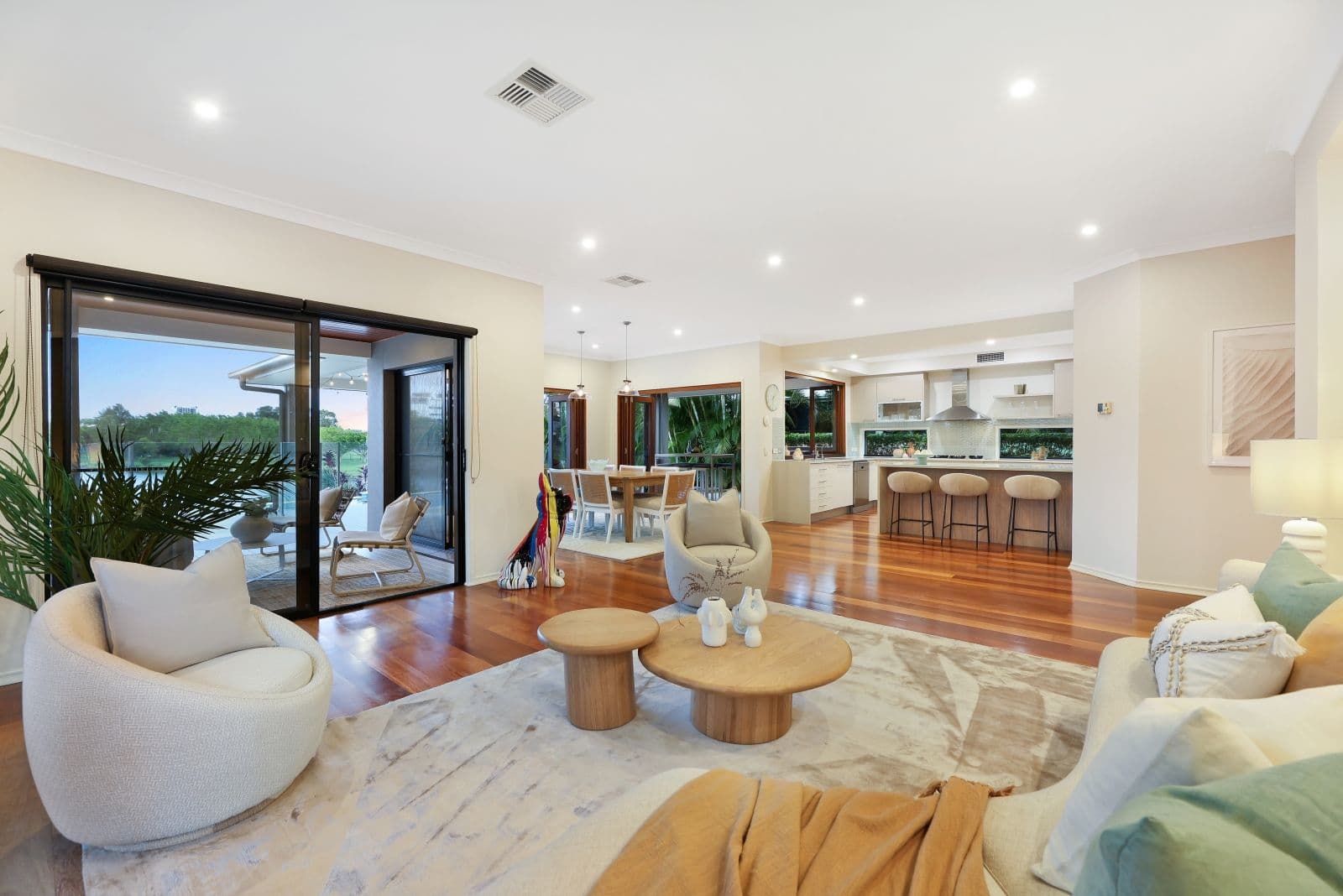 9 Valetta Crescent, Varsity Lakes QLD 4227, Varsity Lakes - Thumbnail 4