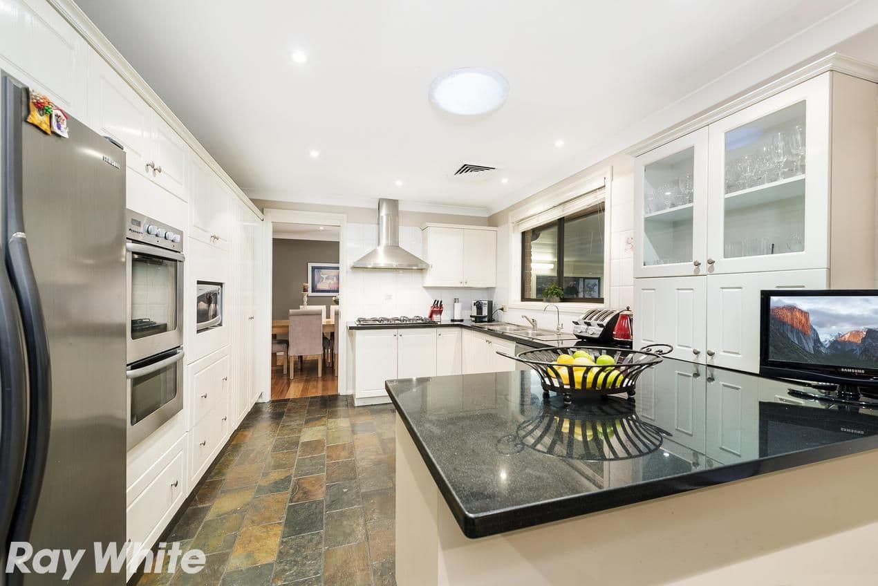 3 Kelly Close, Baulkham Hills - Thumbnail 4