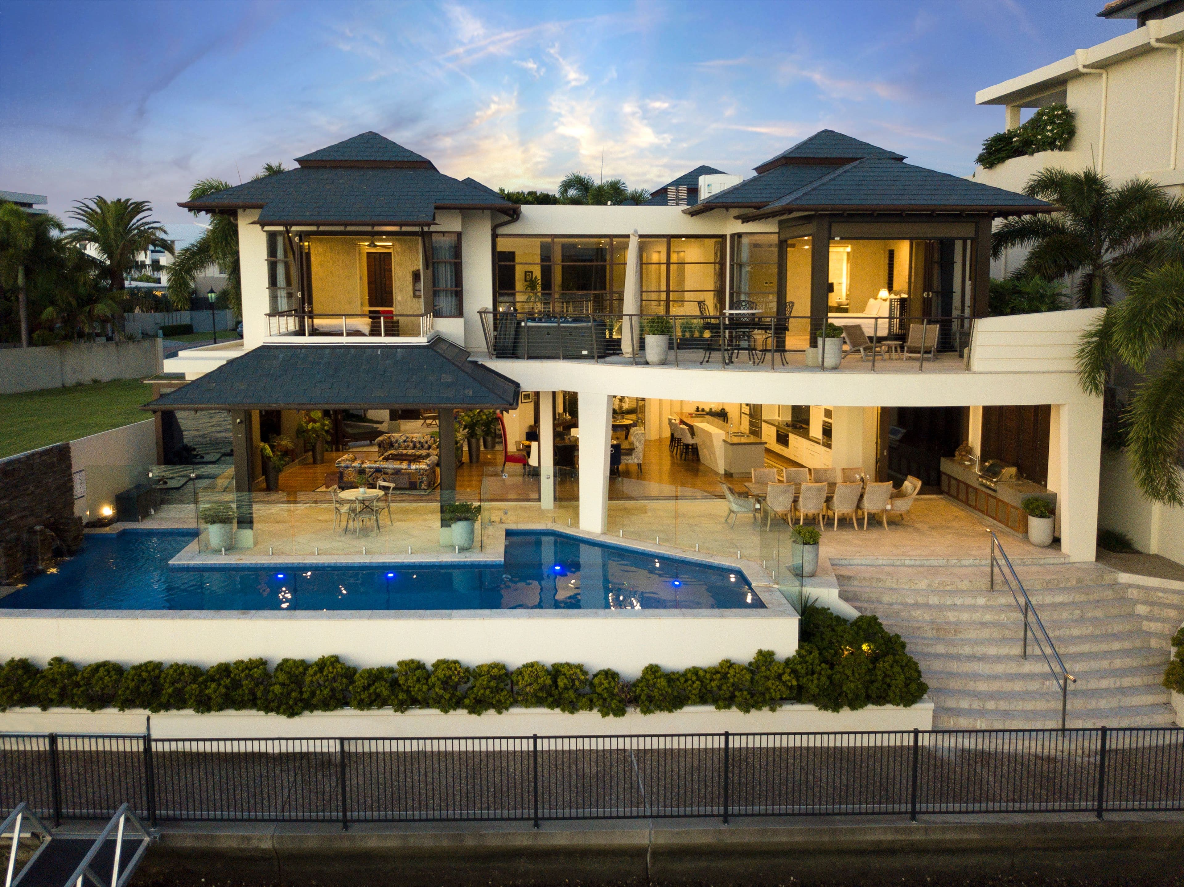 34 Hampton Court, Sovereign Islands QLD 4216, Sovereign Islands - Thumbnail 2