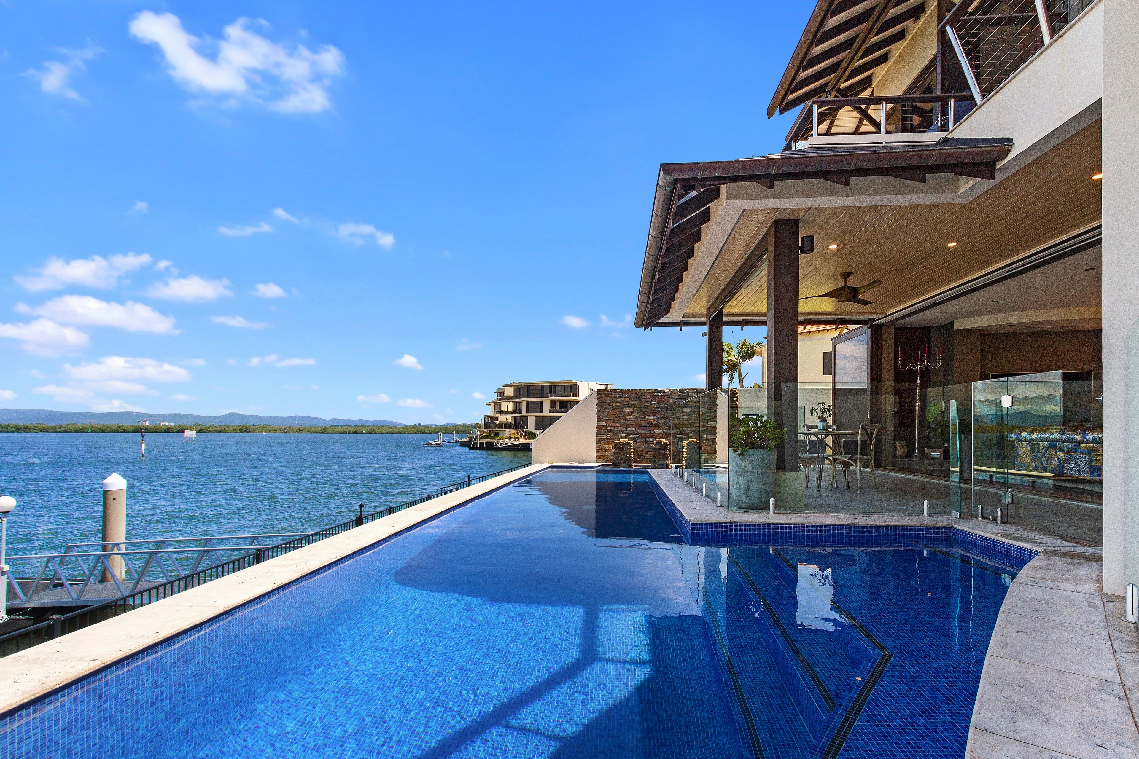 34 Hampton Court, Sovereign Islands QLD 4216, Sovereign Islands - Thumbnail 3