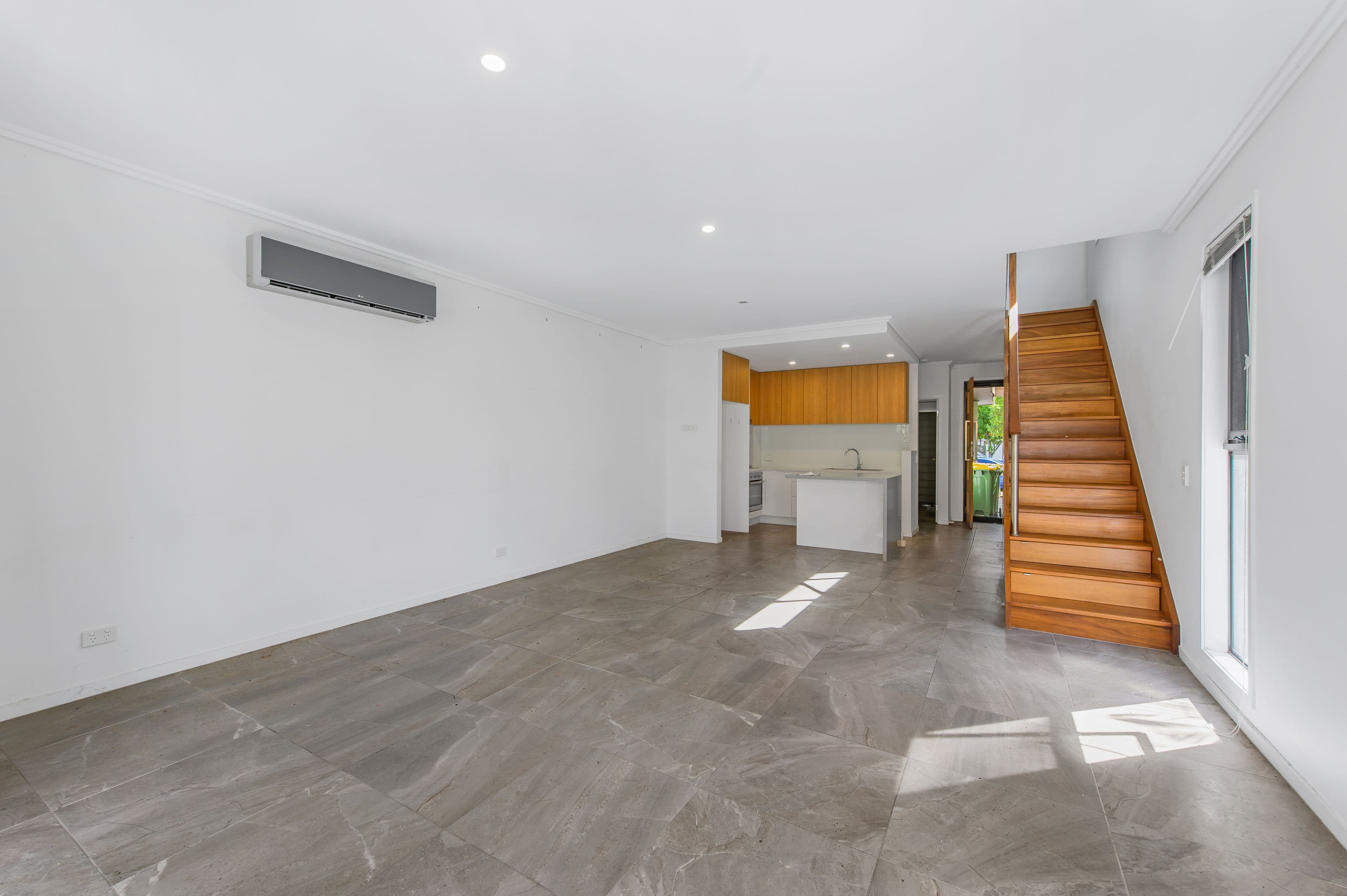 139 Parnell Boulevard, Robina QLD 4226, Robina - Thumbnail 3