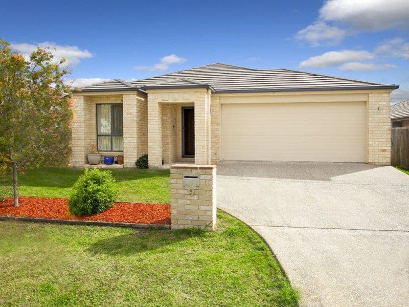 9 Como Circuit, Warner QLD 4500, Warner - Image 1