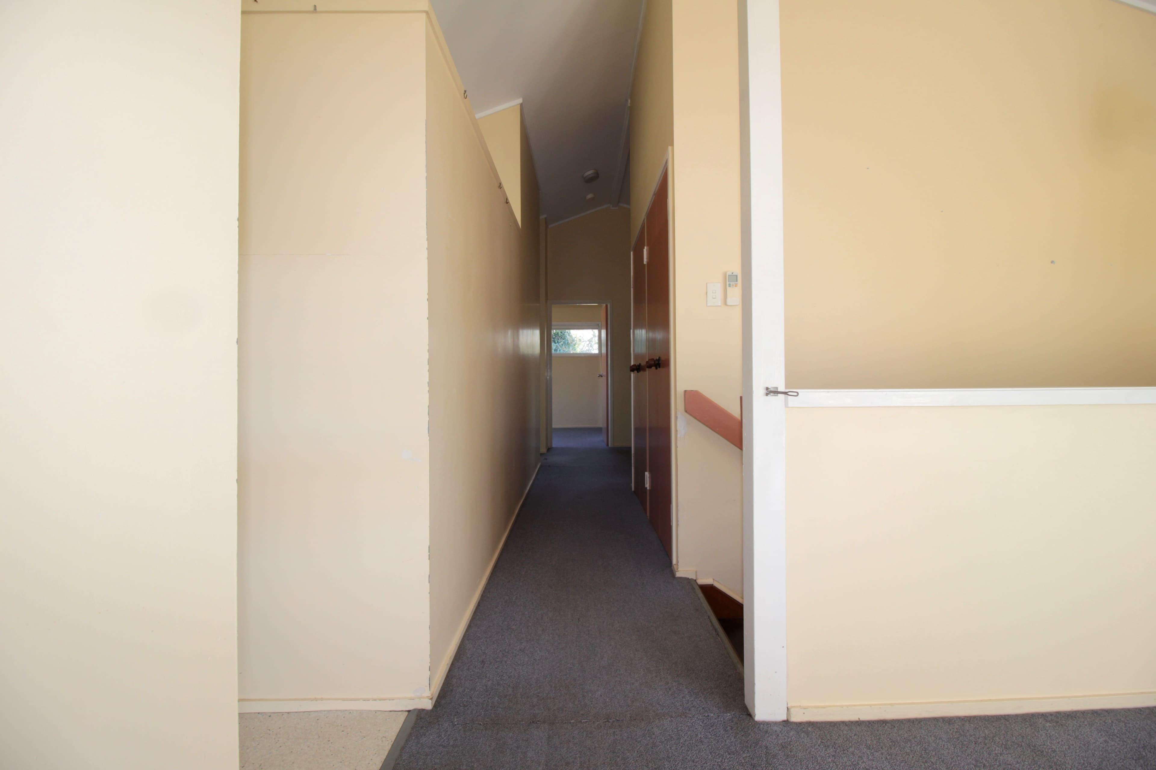 13 Baker Street, Emerald QLD 4720, Emerald - Thumbnail 7