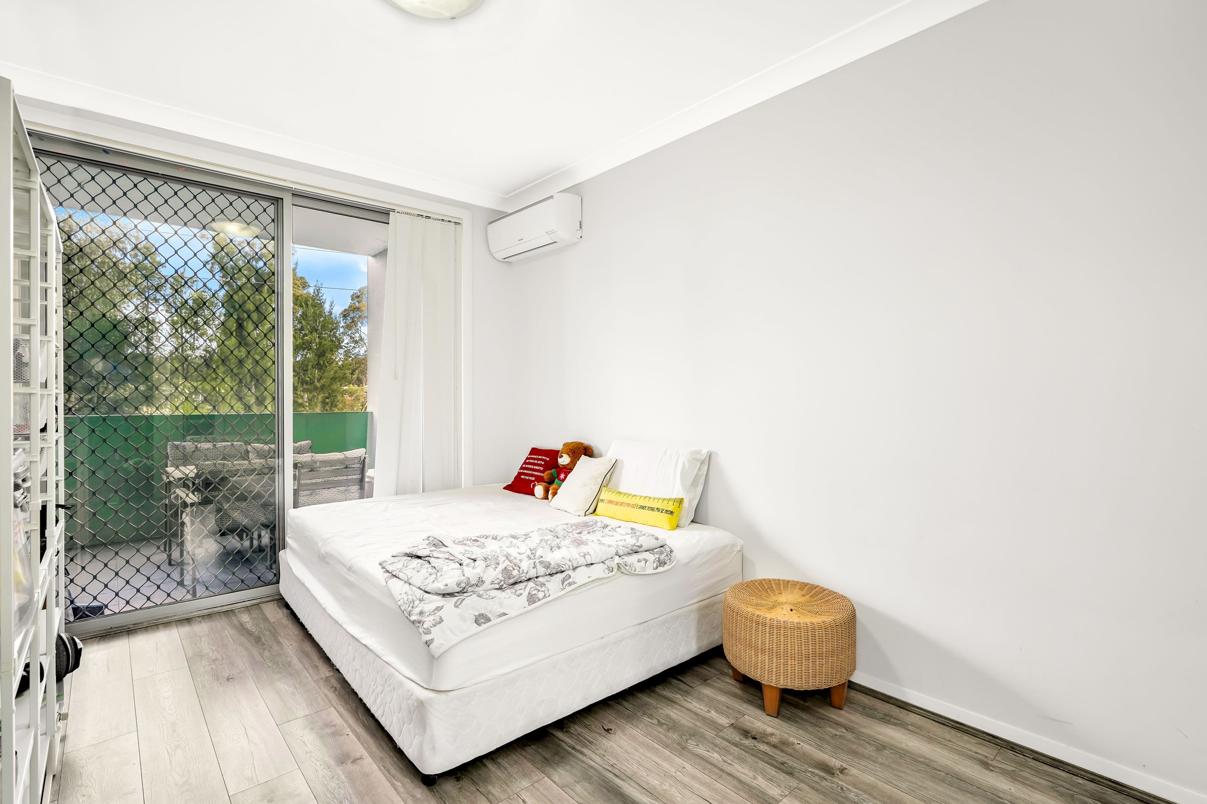 8D Myrtle Steet, Prospect NSW 2148, Prospect - Thumbnail 5