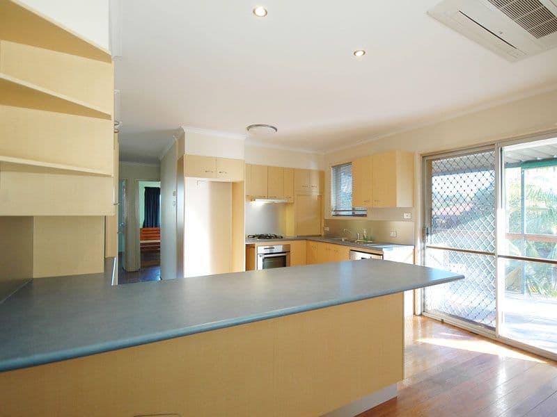 14 Oakwood Terrace, PALM BEACH QLD 4221, Palm Beach - Thumbnail 5