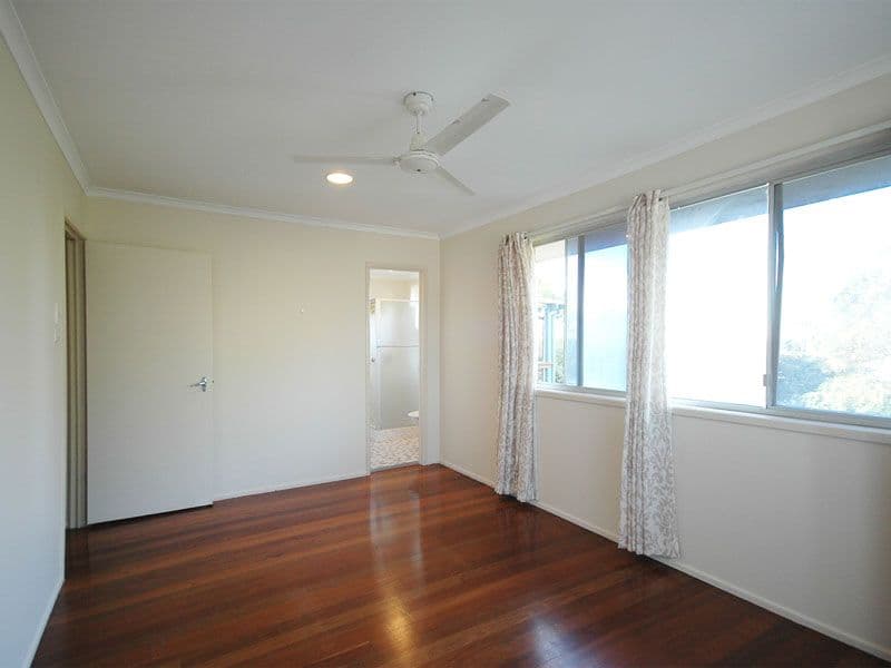 14 Oakwood Terrace, PALM BEACH QLD 4221, Palm Beach - Thumbnail 6