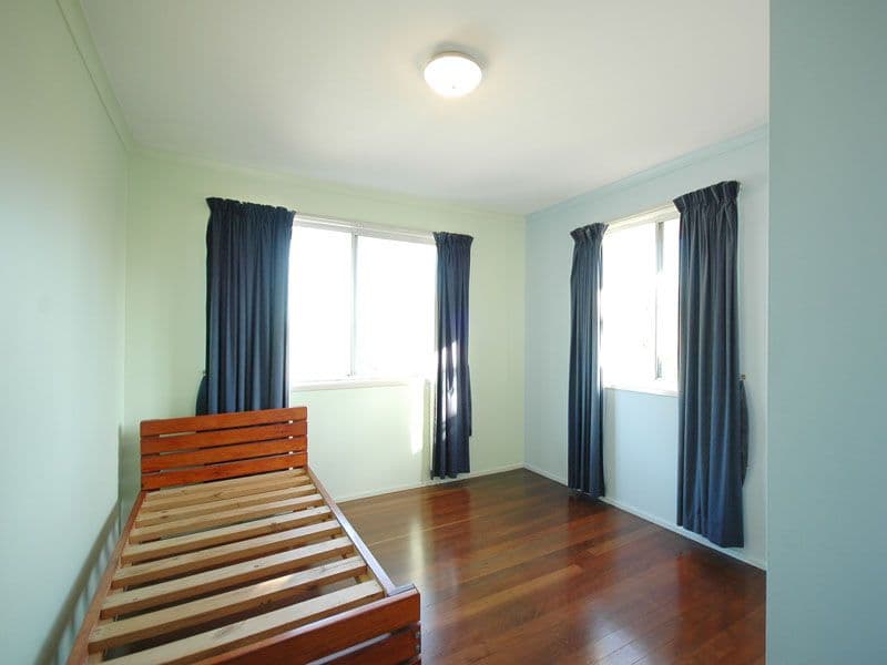 14 Oakwood Terrace, PALM BEACH QLD 4221, Palm Beach - Thumbnail 7
