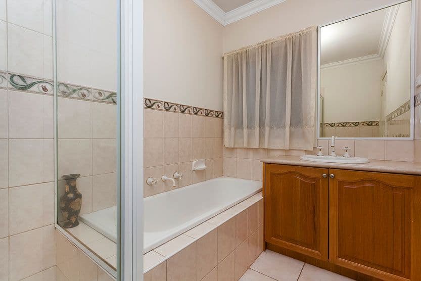 19 Samuel Court, BUNDOORA VIC 3083, Bundoora - Thumbnail 6