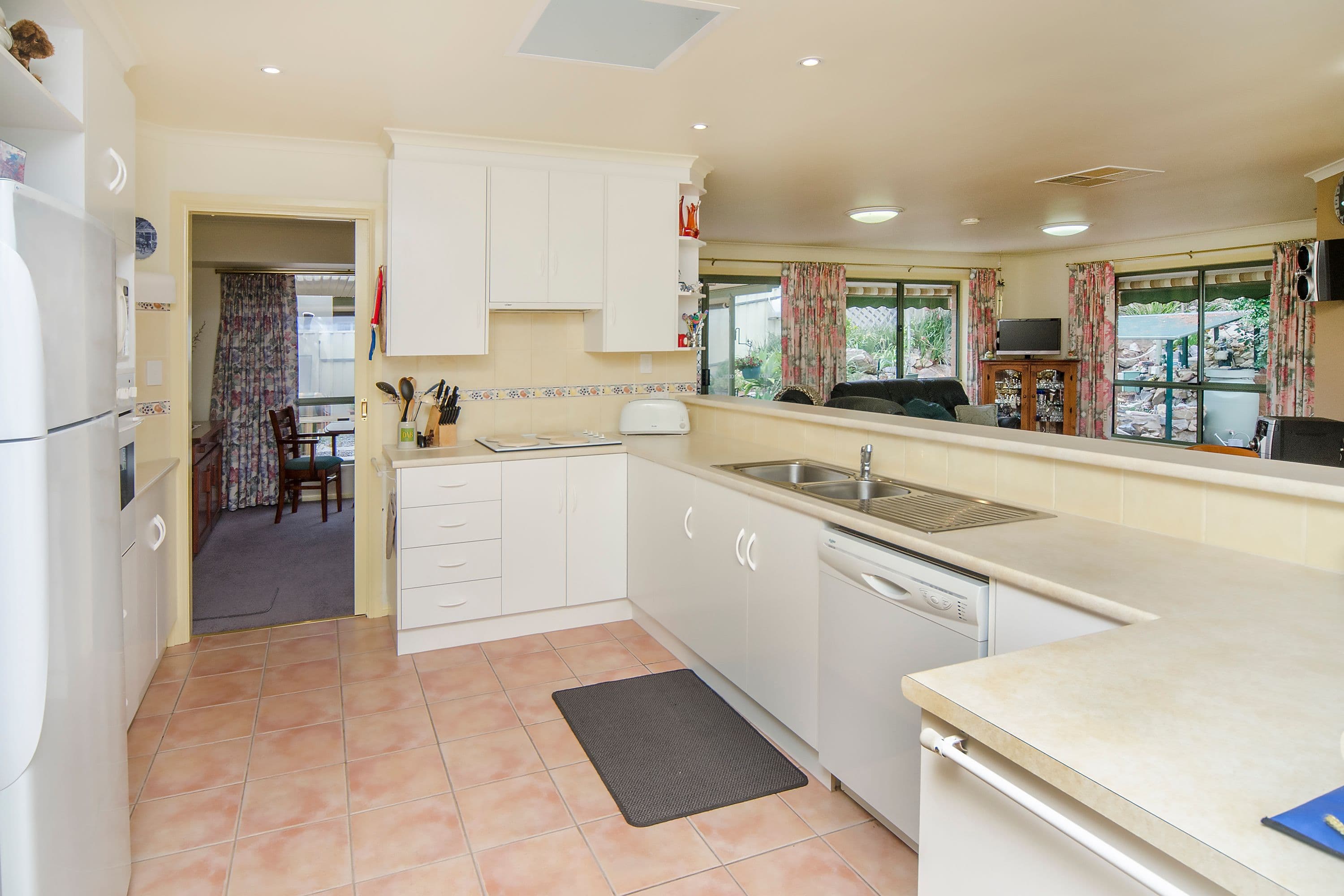 10 Dorset Court, Carrickalinga SA 5204, Carrickalinga - Thumbnail 4