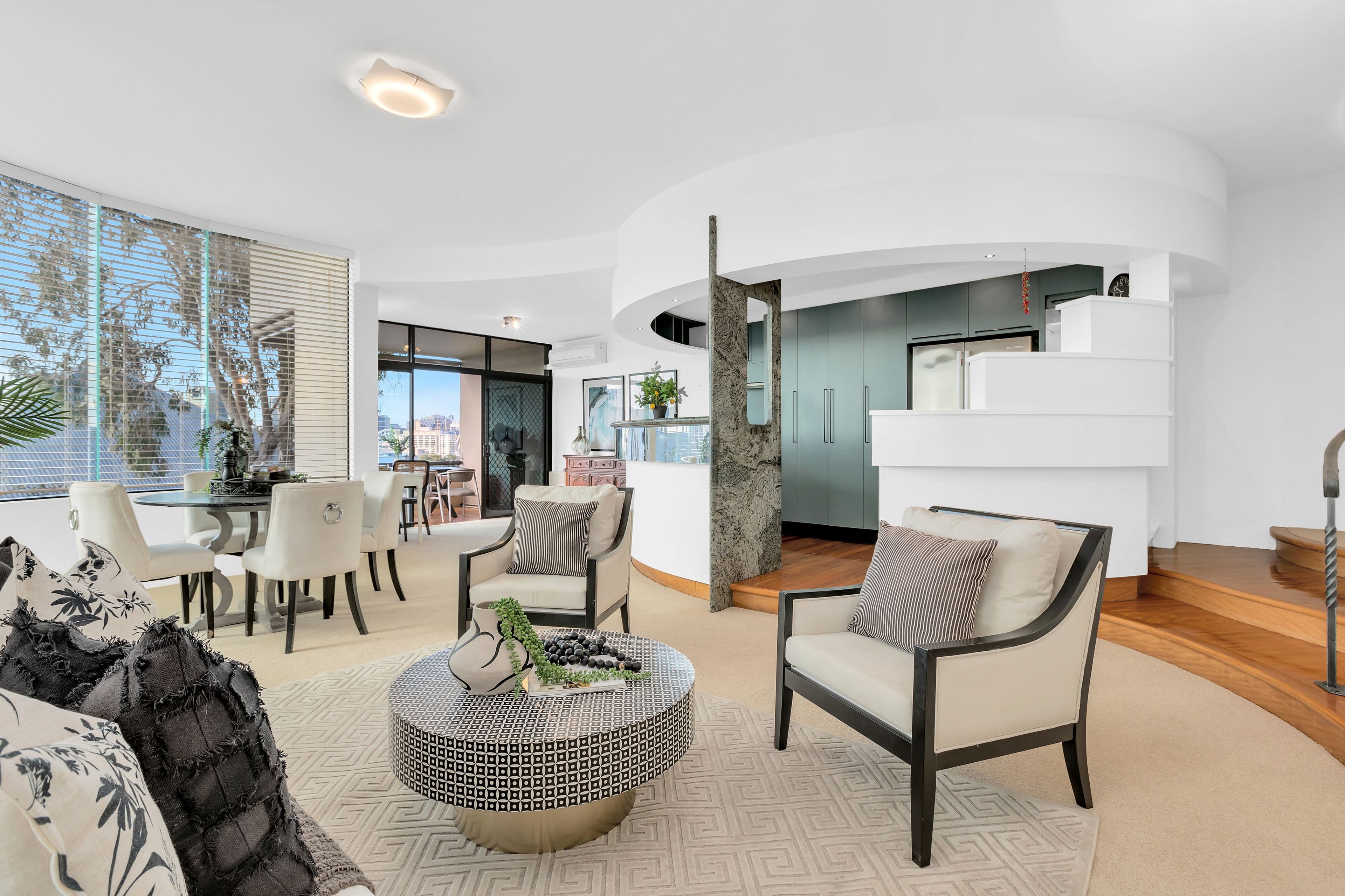 33 Hampstead Road, Highgate Hill QLD 4101, Highgate Hill - Thumbnail 3