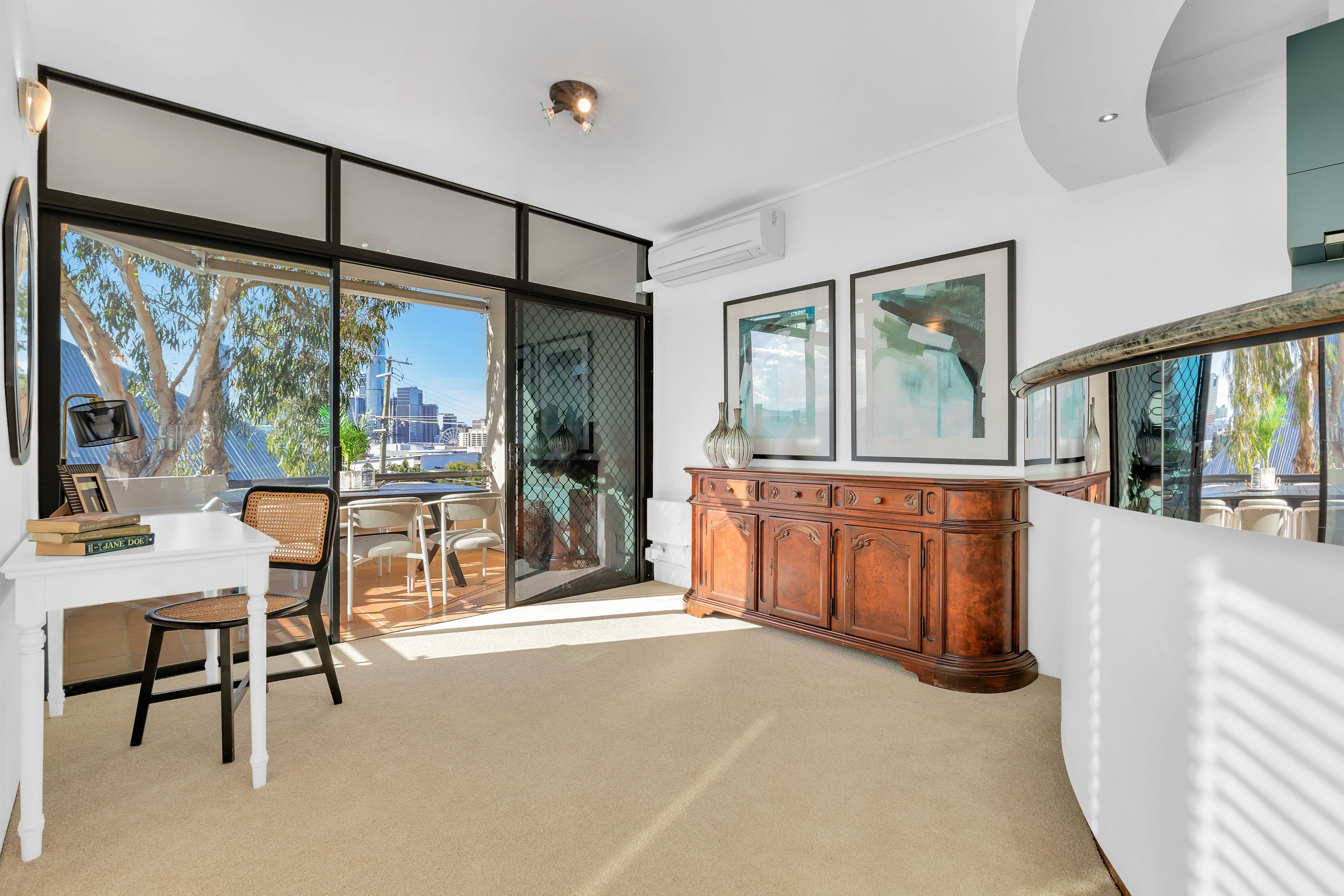 33 Hampstead Road, Highgate Hill QLD 4101, Highgate Hill - Thumbnail 8