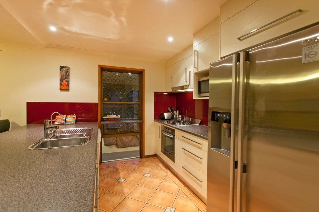 20 Mooroondu Road, THORNESIDE QLD 4158, Thorneside - Image 1