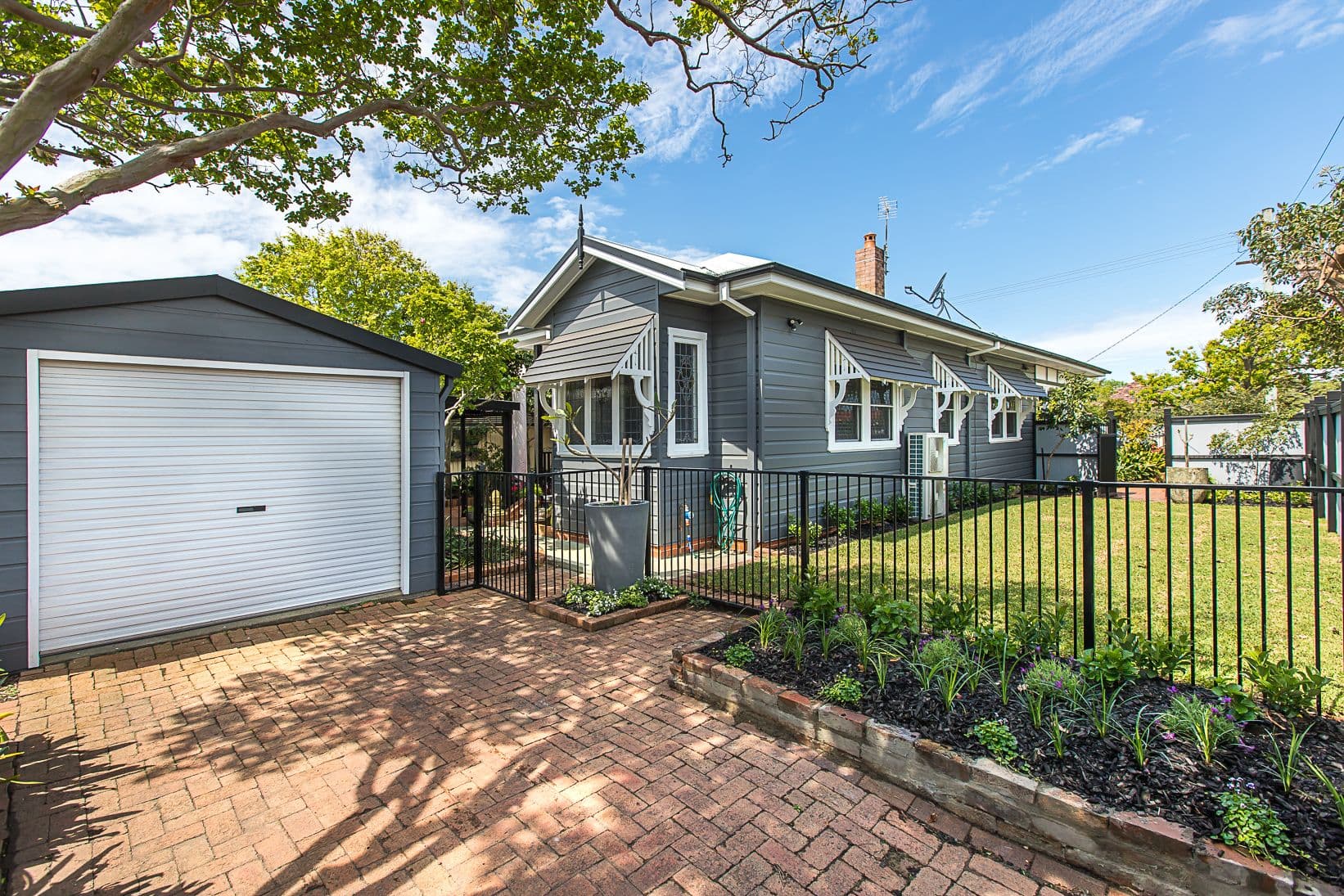 Hamilton South NSW 2303, Hamilton South - Thumbnail 2