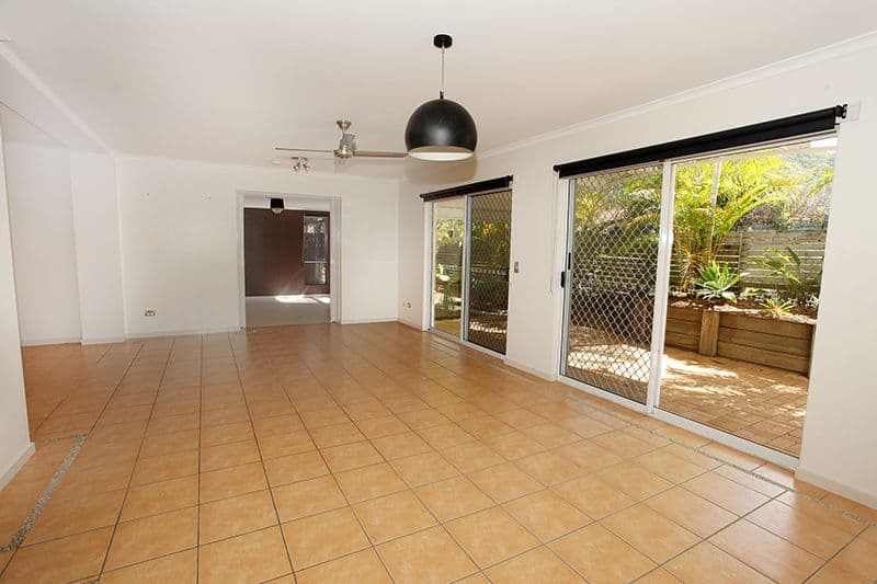 11 Melville Court, MOUNT COOLUM QLD 4573, Mount Coolum - Thumbnail 3