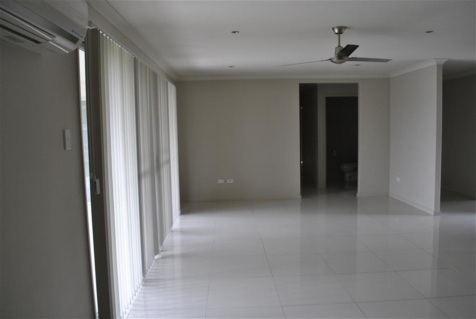 59 Middle Road, Gracemere QLD 4702, Gracemere - Thumbnail 8