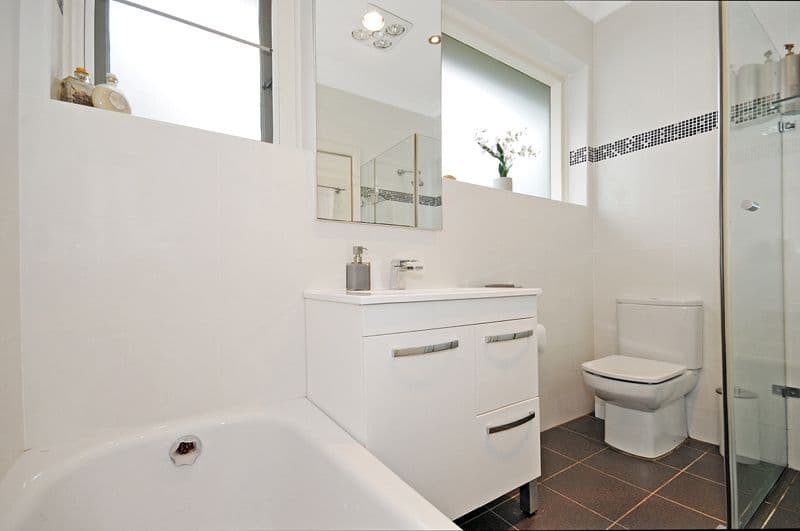4 Avian Crescent, LANE COVE NSW 2066, Lane Cove North - Thumbnail 7