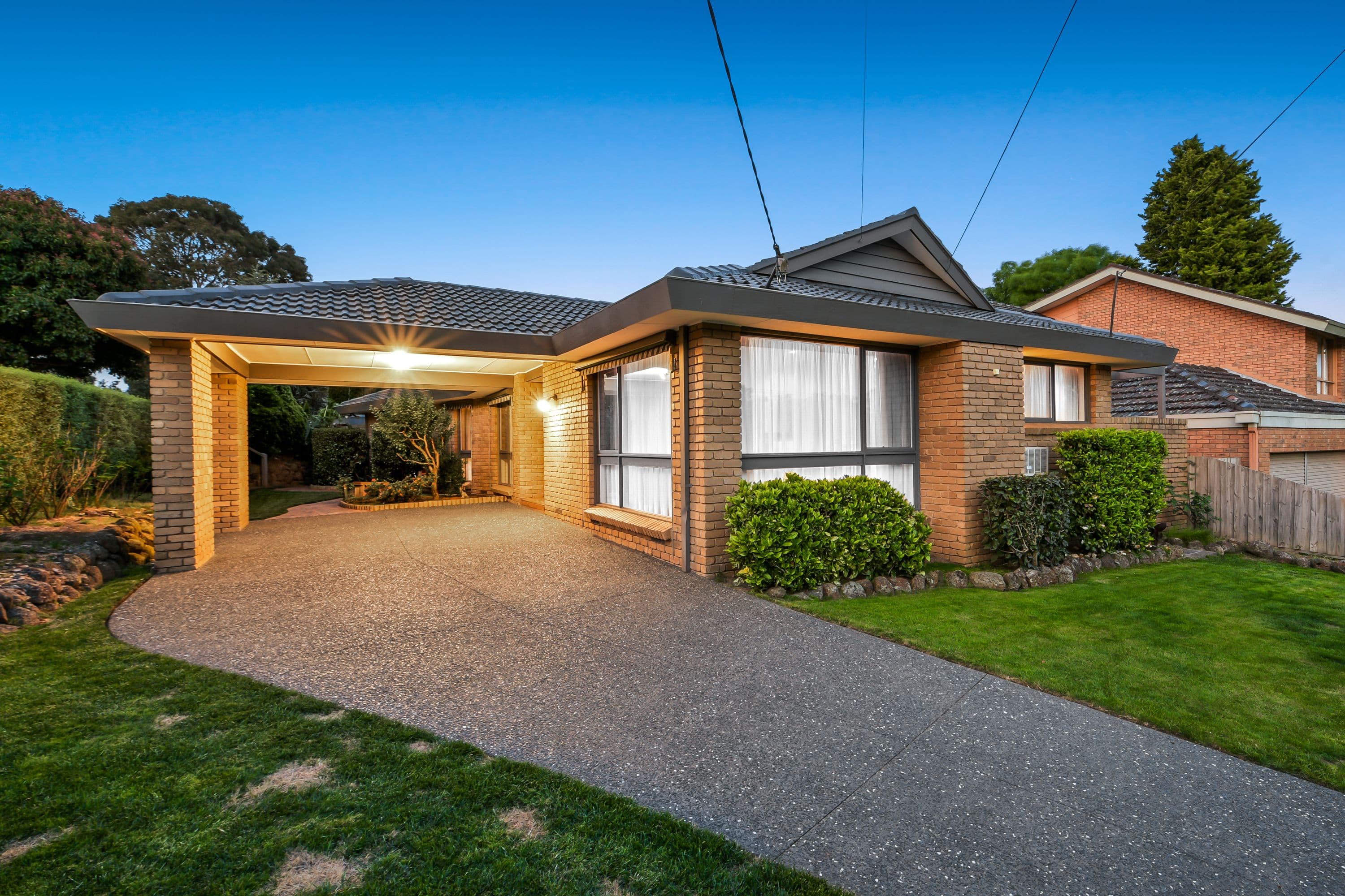 13 Rowitta Drive, Glen Waverley VIC 3150, Glen Waverley - Image 1