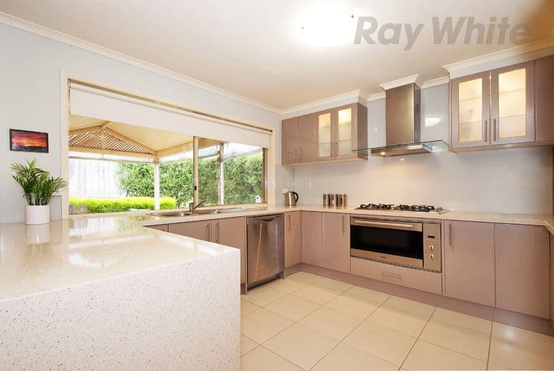 7 COMMERFORD Place, Chirnside Park VIC 3116, Chirnside Park - Thumbnail 3