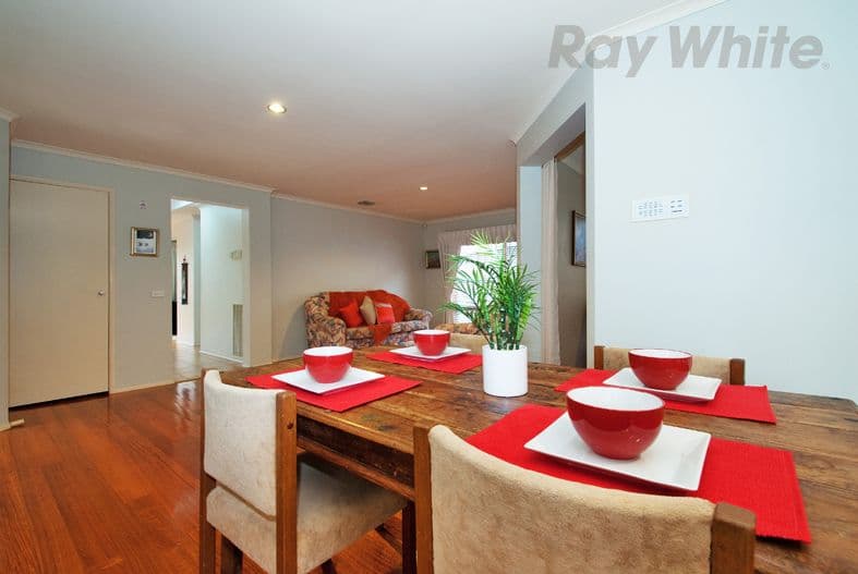 7 COMMERFORD Place, Chirnside Park VIC 3116, Chirnside Park - Thumbnail 5