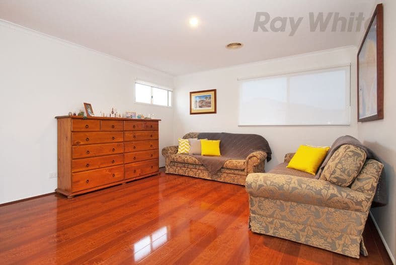 7 COMMERFORD Place, Chirnside Park VIC 3116, Chirnside Park - Thumbnail 7