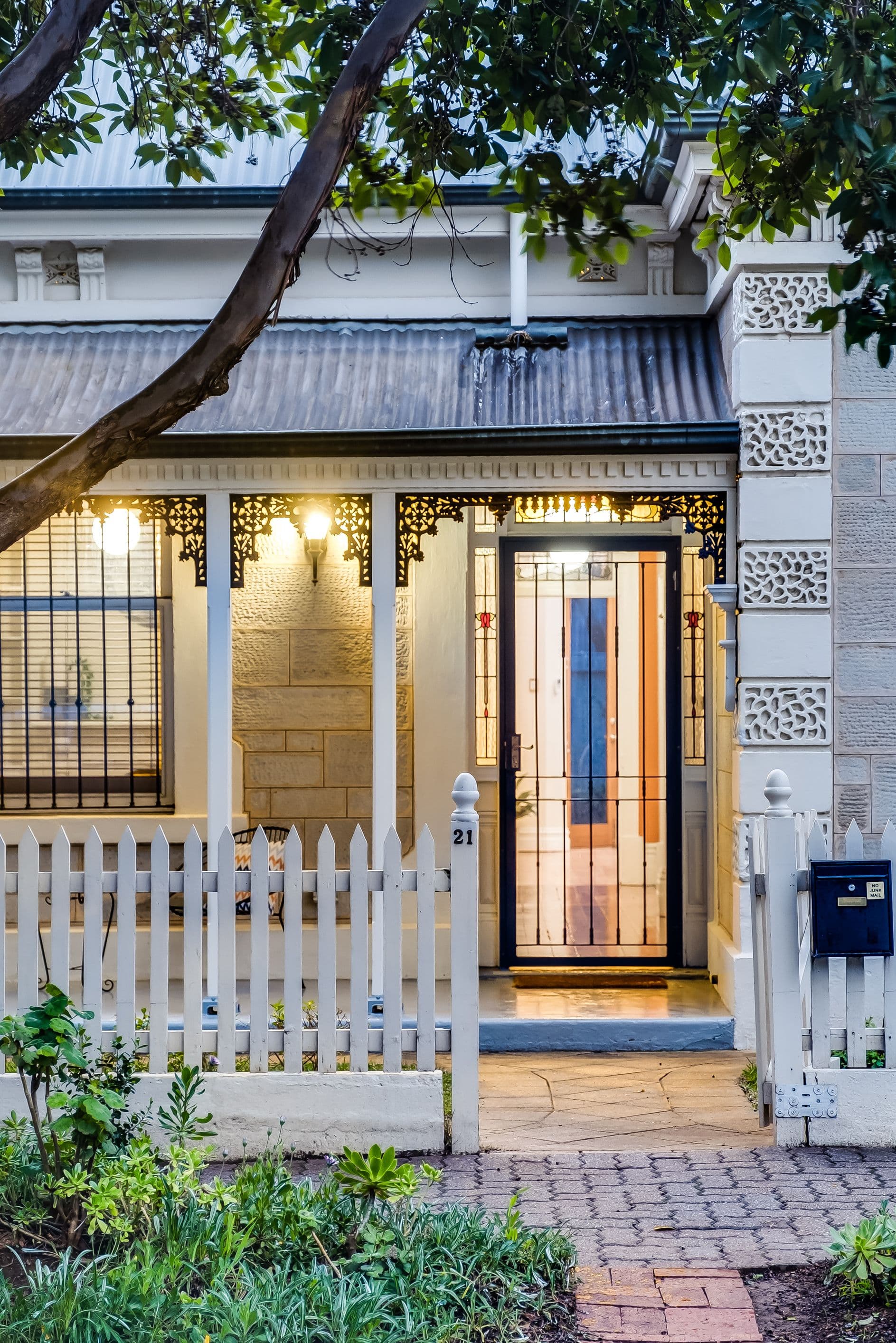 21 Montrose Avenue, Norwood SA 5067, Norwood - Thumbnail 2