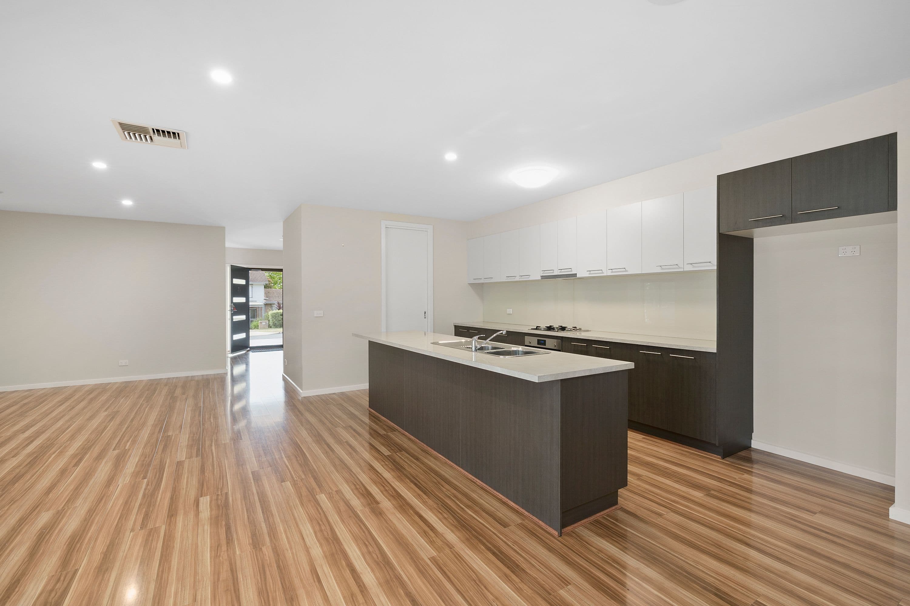 83 Banfield Street, Ararat VIC 3377, Ararat - Thumbnail 2