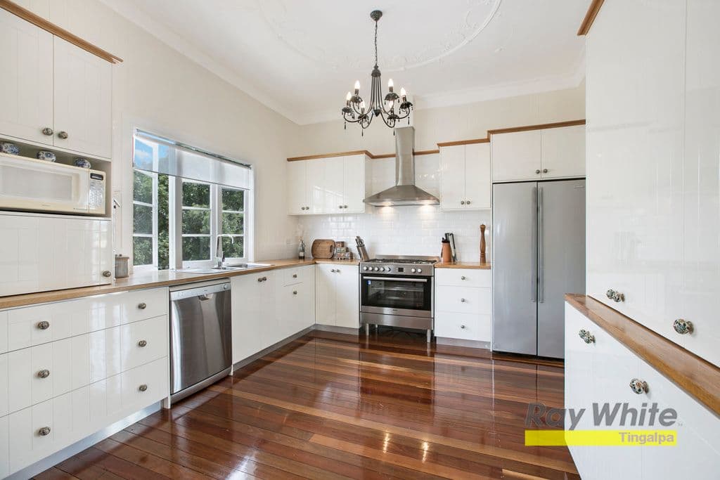 29 Tangorin Street, Wynnum QLD 4178, Wynnum - Thumbnail 3