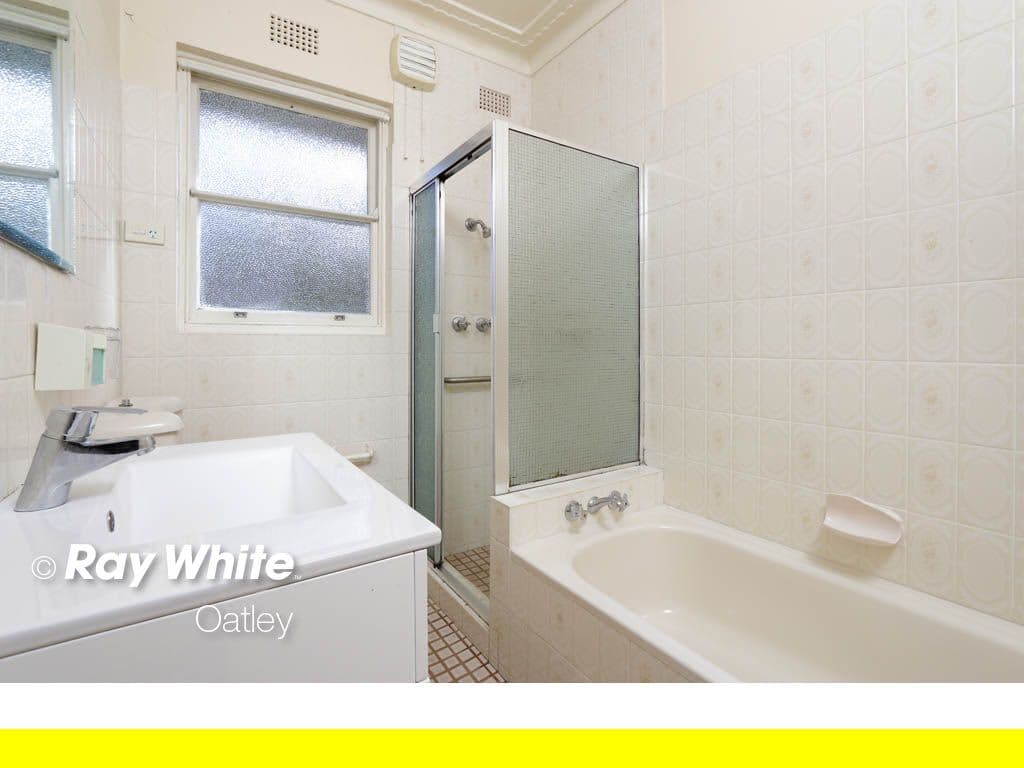 2 Lloyd Street, OATLEY NSW 2223, Oatley - Thumbnail 7