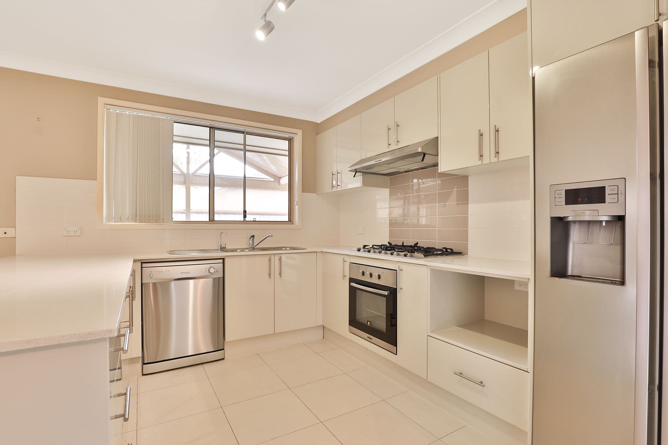 43 Deneden Avenue, Kellyville Ridge NSW 2155, Kellyville Ridge - Thumbnail 5