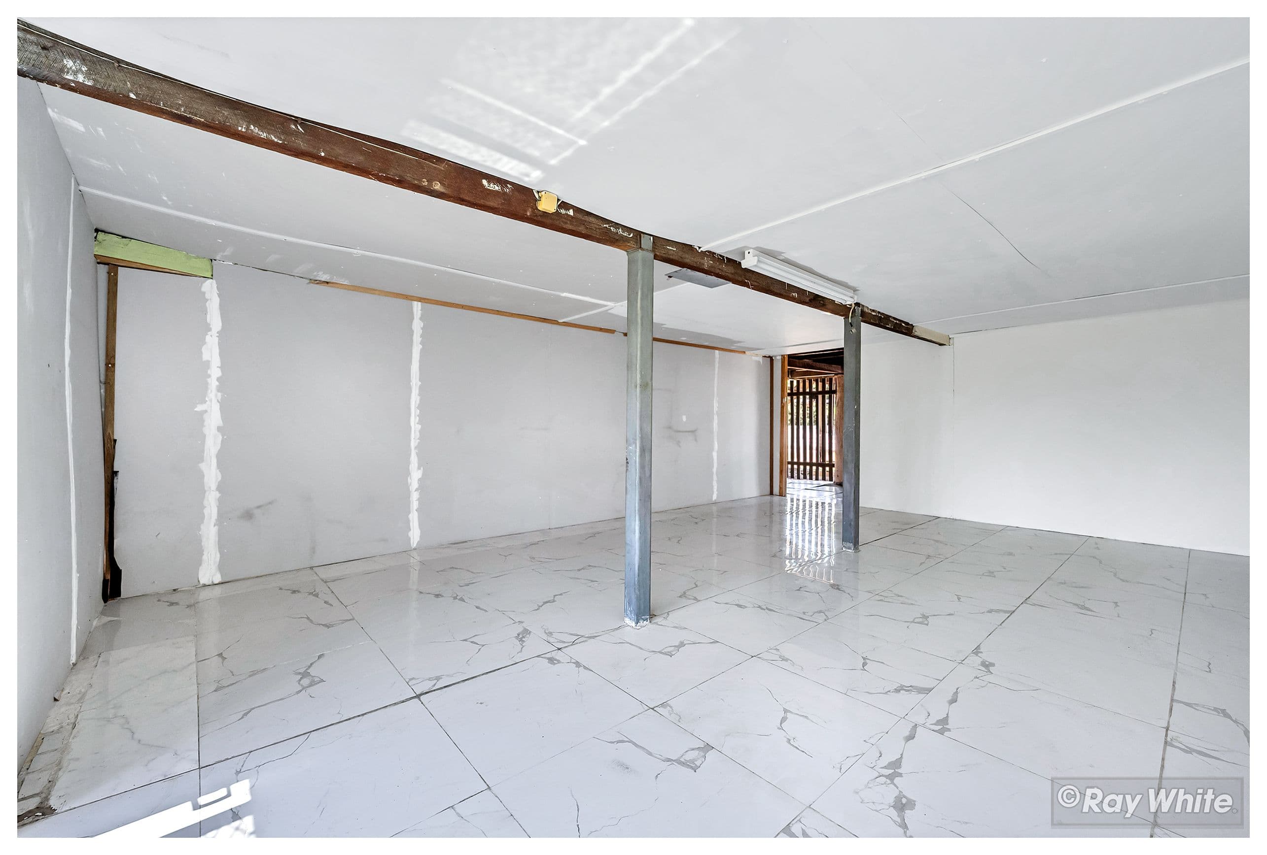 233 Ford Street, Berserker QLD 4701, Berserker - Thumbnail 5
