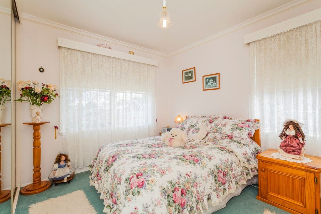 143 St Albans Road, EAST GEELONG VIC 3219, East Geelong - Thumbnail 4